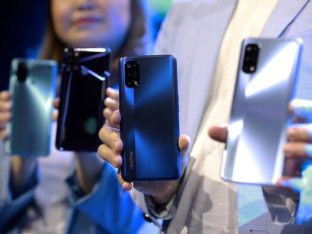 Harga dan Spesifikasi Realme 7 Pro di Indonesia - Techbiz.ID