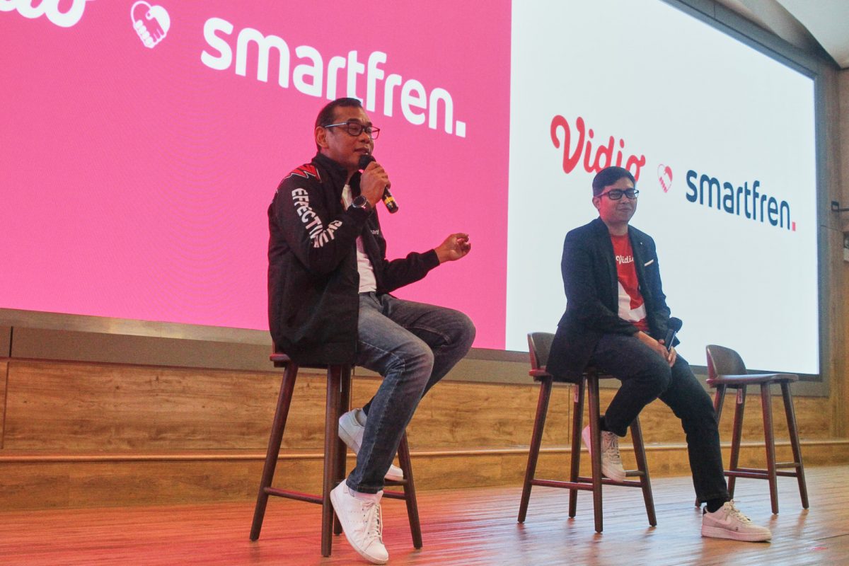 Smartfren dan Vidio Sediakan Paket Streaming Hiburan dan Olahraga