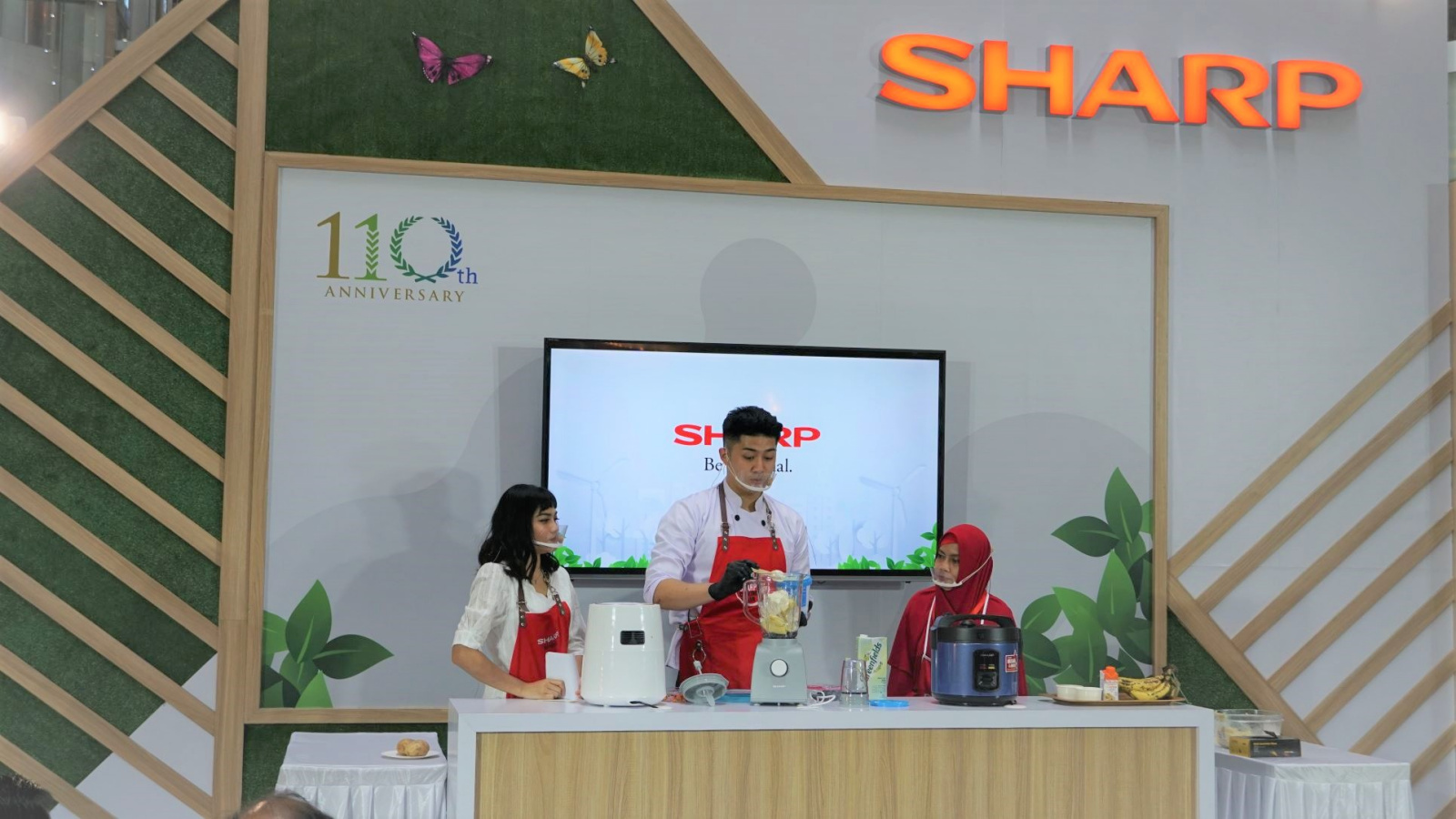 Sharp Eco-Bition Pamer Produk Elektronik Ramah Lingkungan