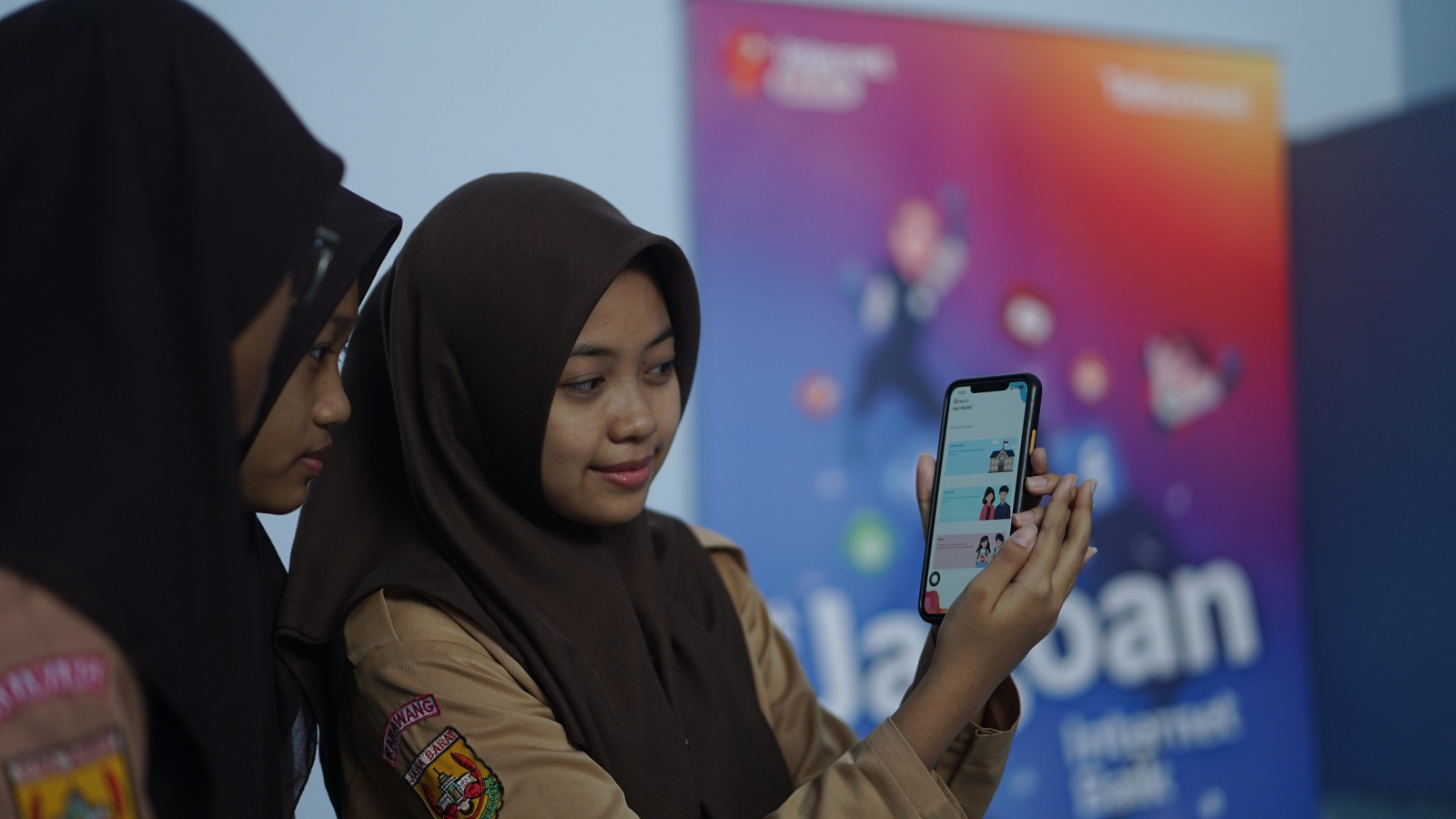 Telkomsel Ajak Generasi Muda Bikin Konten Digital yang Positif