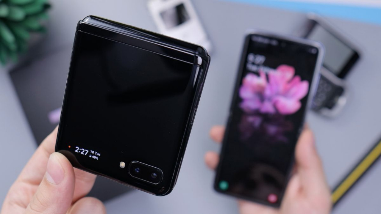 realme admits that it is developing a folding smartphone