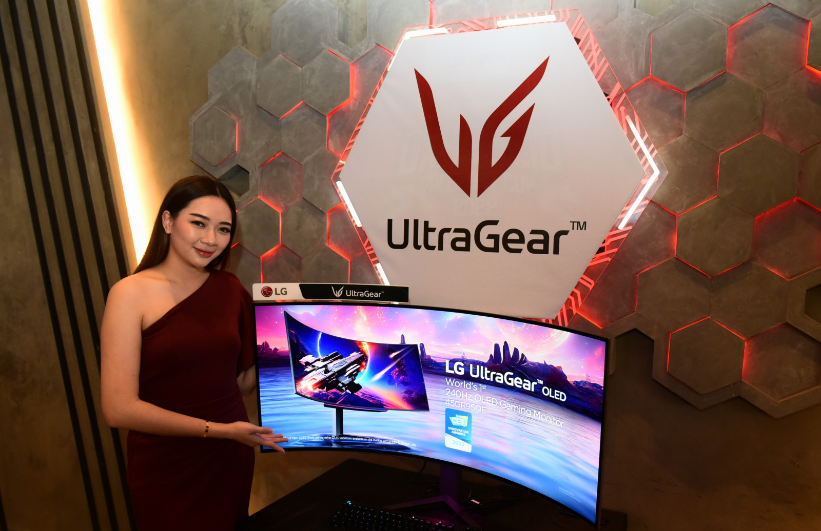 LG Siap Pasarkan Monitor Gaming UltraGear OLED, Simak Harganya